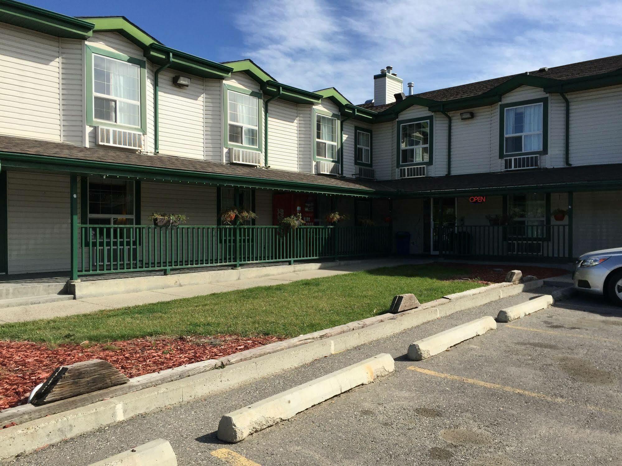 Econo Lodge Okotoks Extérieur photo